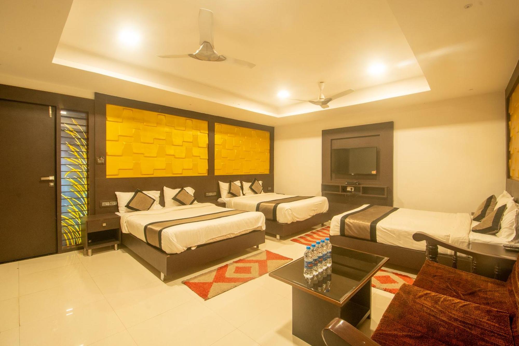 Parampara Residency Kushalanagar Bagian luar foto